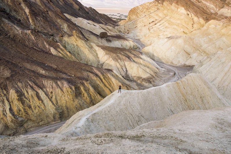Exploring the Unknown Image